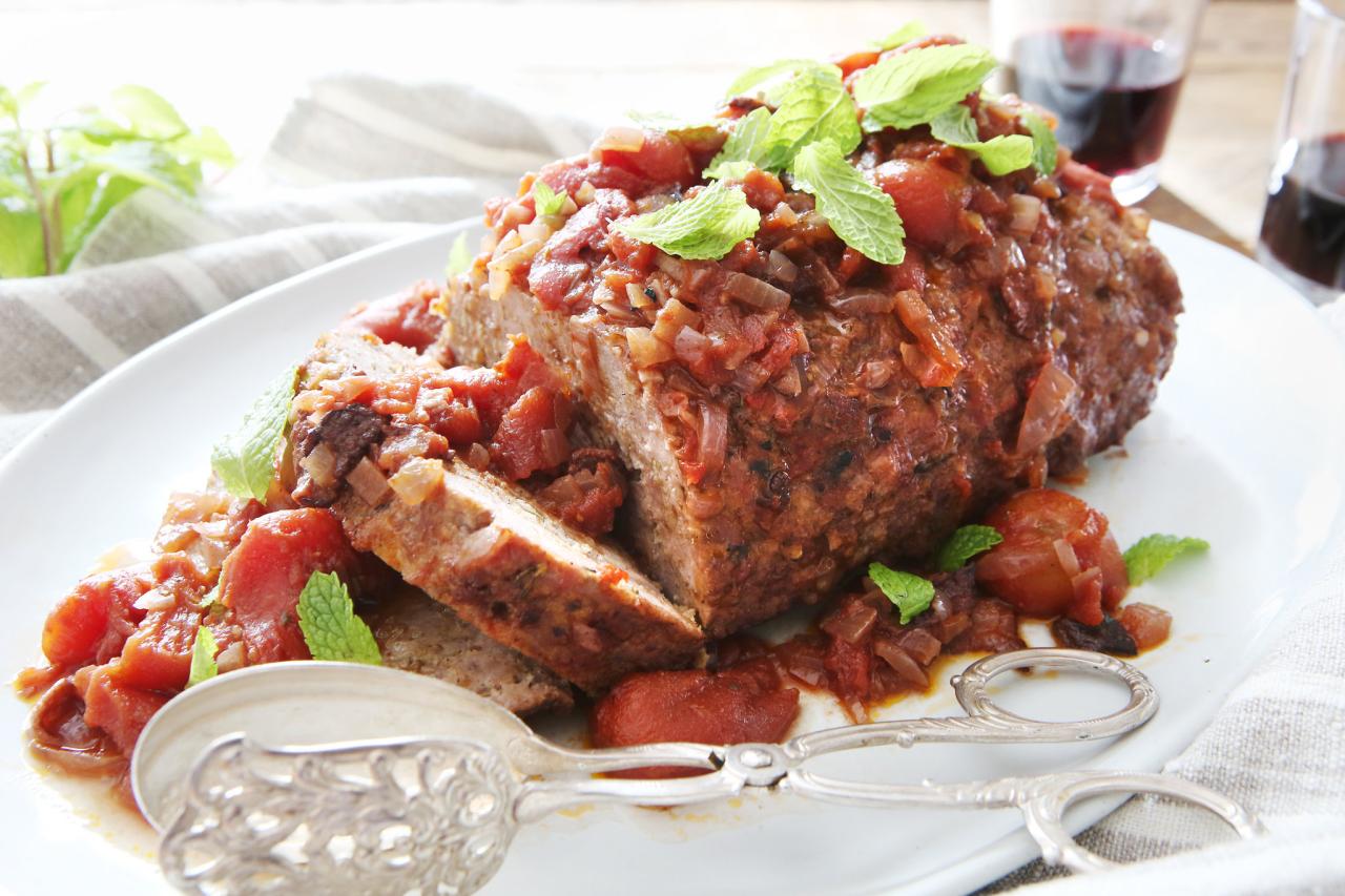 Turkey Meatloaf with Caramelized Onion & Mushrooms