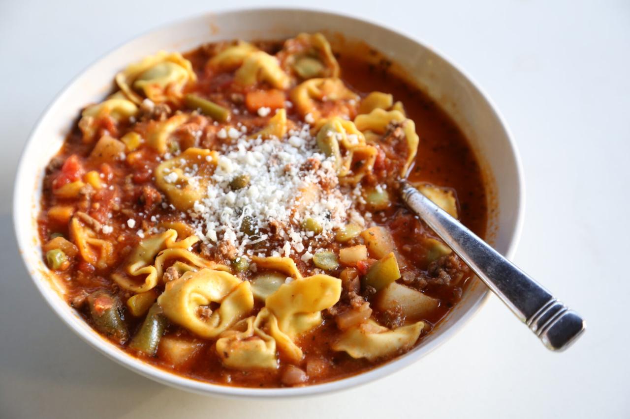 Ground Beef and Vegetable Soup with Cheese Tortellini